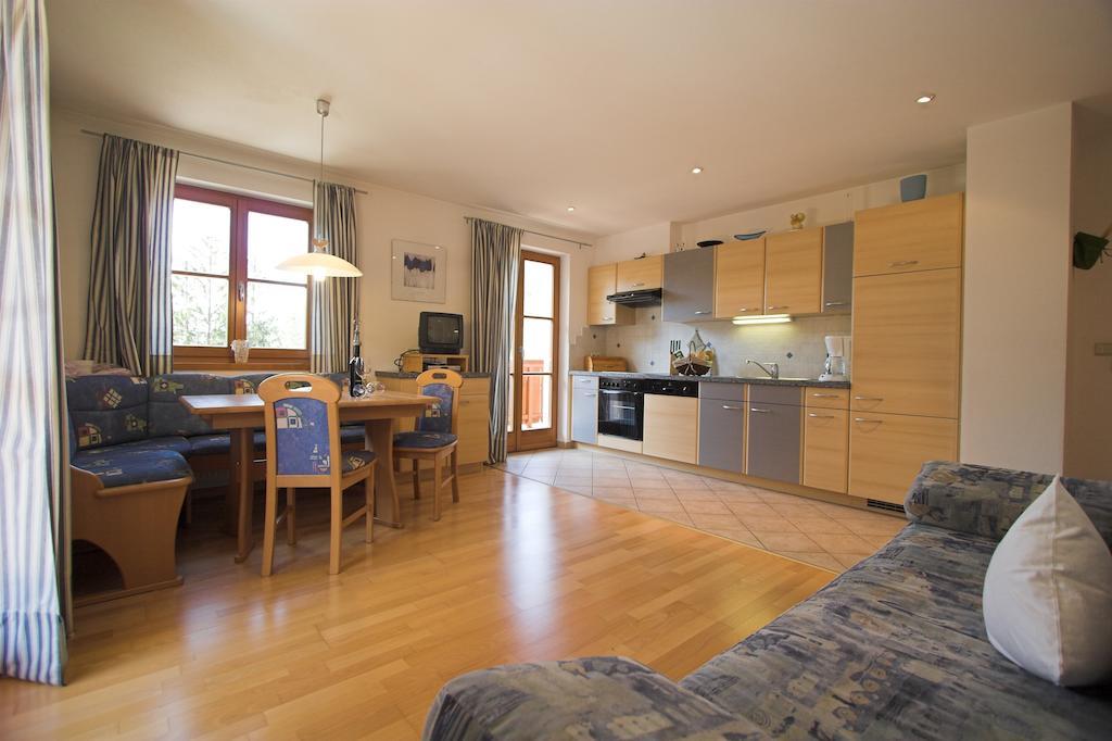Apartments Dilln Guetl Tires Rom bilde